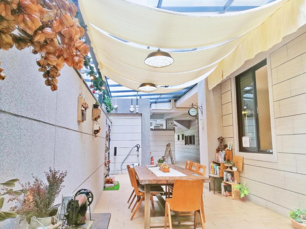 See U Tainan Apartment Yongkang Bagian luar foto
