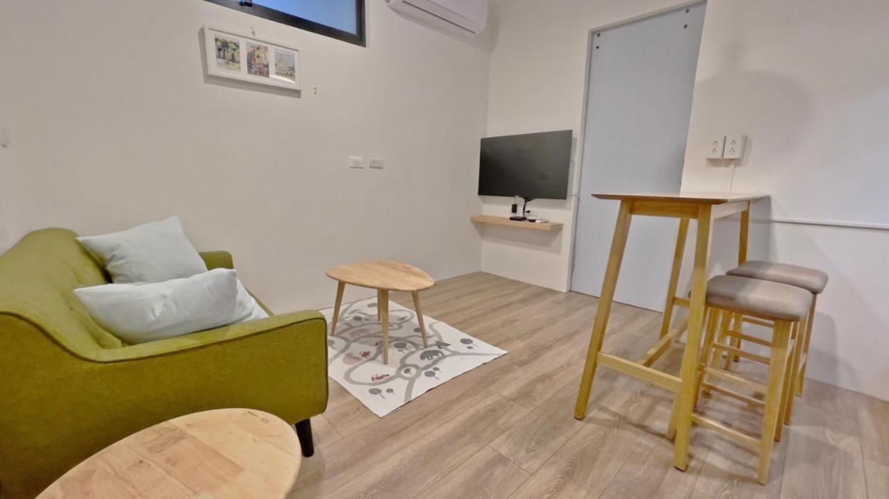 See U Tainan Apartment Yongkang Bagian luar foto