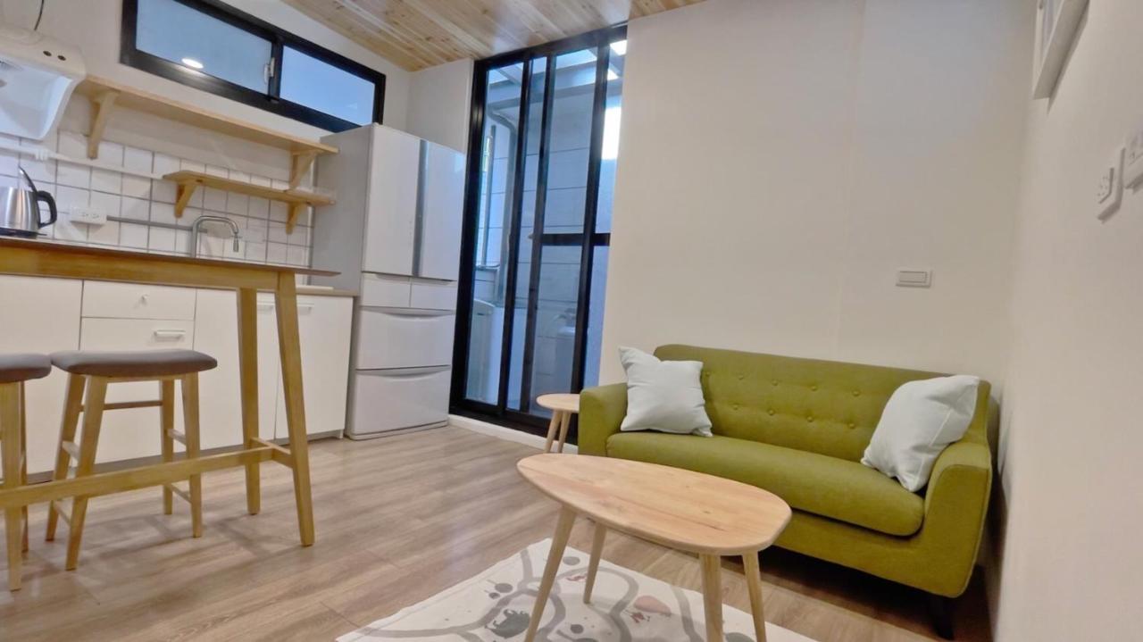 See U Tainan Apartment Yongkang Bagian luar foto