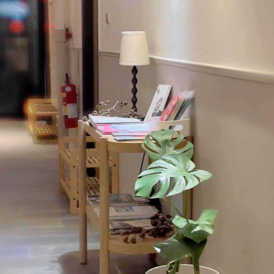 See U Tainan Apartment Yongkang Bagian luar foto