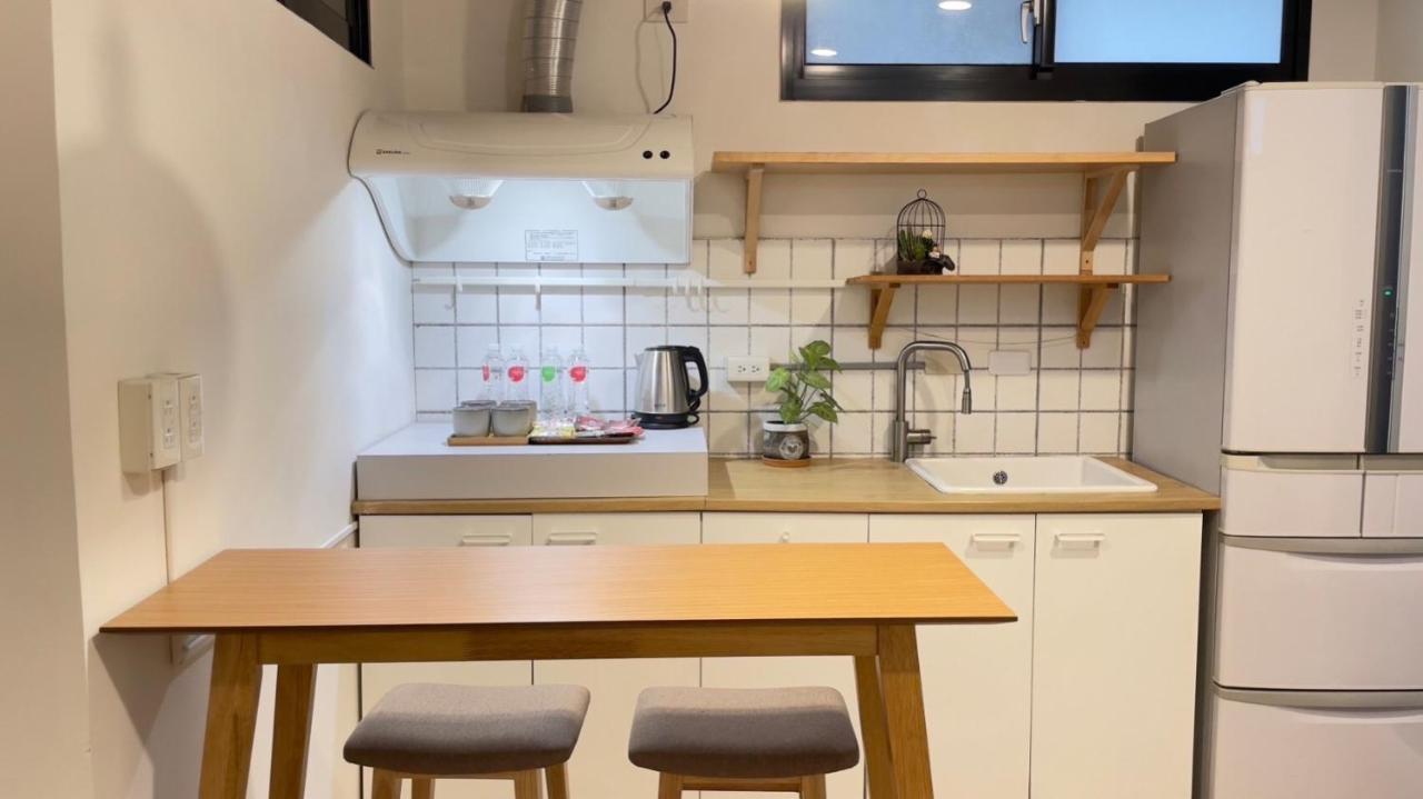 See U Tainan Apartment Yongkang Bagian luar foto